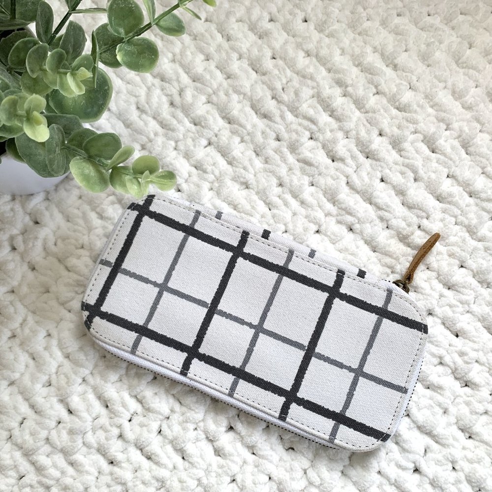 Hearth & Hand with Magnolia Travel Organizer Wallet